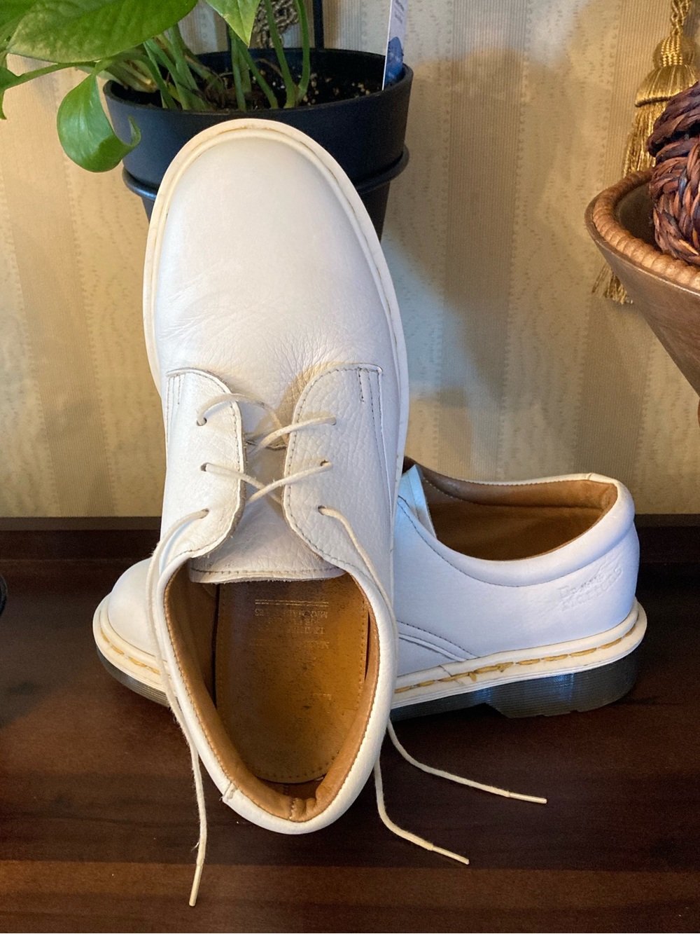 Dr. Martens White Leather Women's Leather Derby/Oxford Shoes